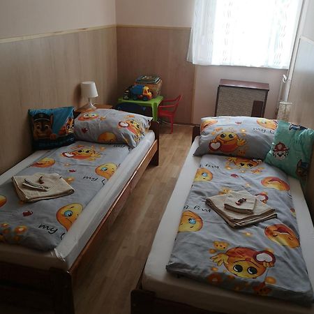 Natasa Apartman Orosháza Extérieur photo