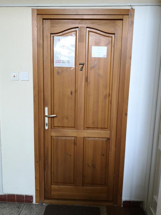 Natasa Apartman Orosháza Extérieur photo