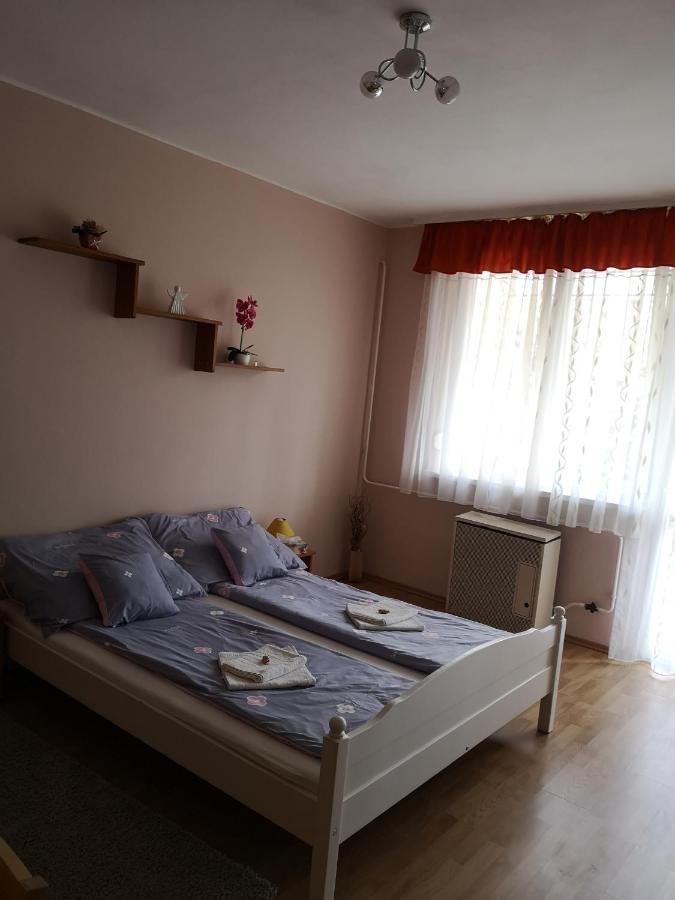 Natasa Apartman Orosháza Extérieur photo
